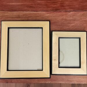 Elegant Black and Tan Picture Frame Set